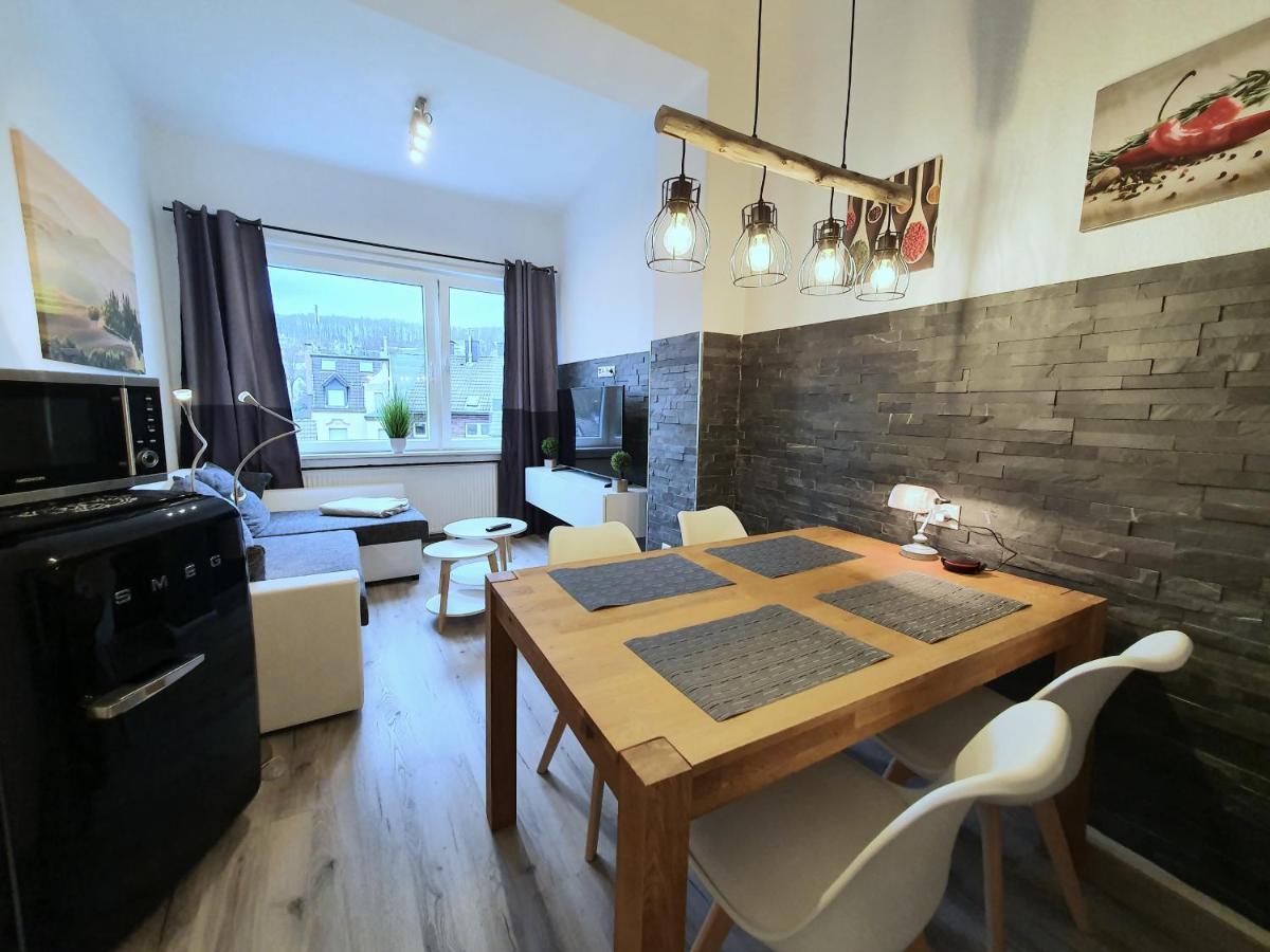 Moderne Wohlfuehloase Zentral In Seenaehe - Pillow Menu, 2 Stk 55" Smart Tvs, Netflix, Disneyplus Uvm Wetter  Esterno foto
