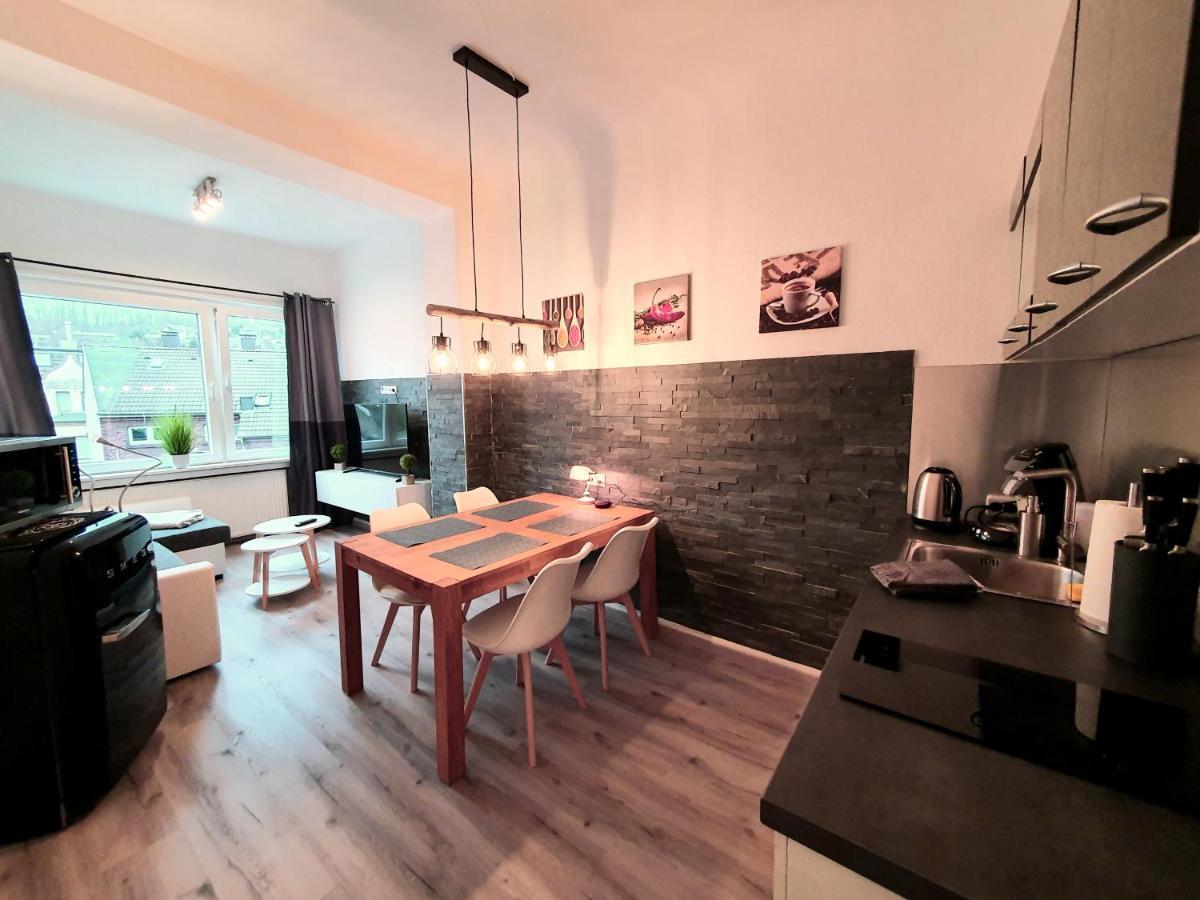 Moderne Wohlfuehloase Zentral In Seenaehe - Pillow Menu, 2 Stk 55" Smart Tvs, Netflix, Disneyplus Uvm Wetter  Esterno foto