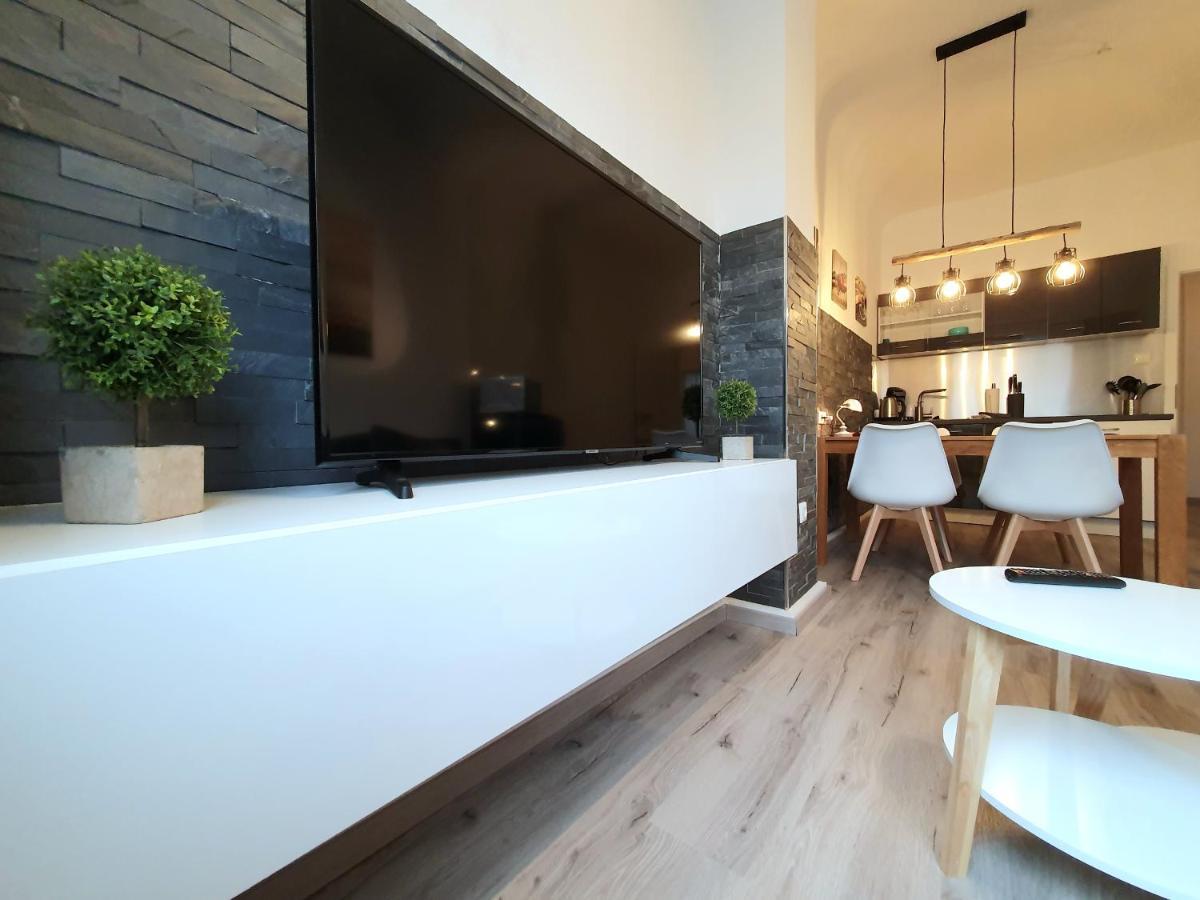 Appartamento Moderne Wohlfuehloase Zentral In Seenaehe - Pillow Menu, 2 Stk 55" Smart Tvs, Netflix, Disneyplus Uvm Wetter  Esterno foto